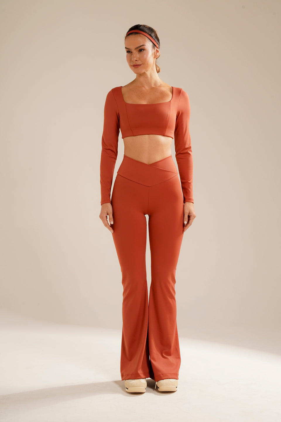 Top Quadrado Manga Longa PERFORMANCE PELE